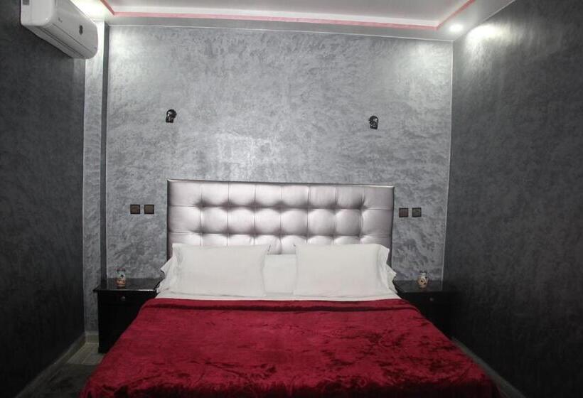 هتل Hôtel Sable D'or