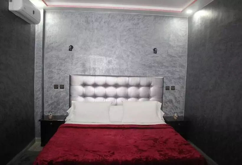 هتل Hôtel Sable D'or