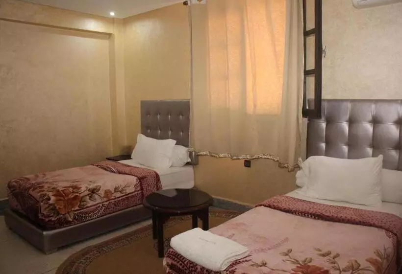 هتل Hôtel Sable D'or