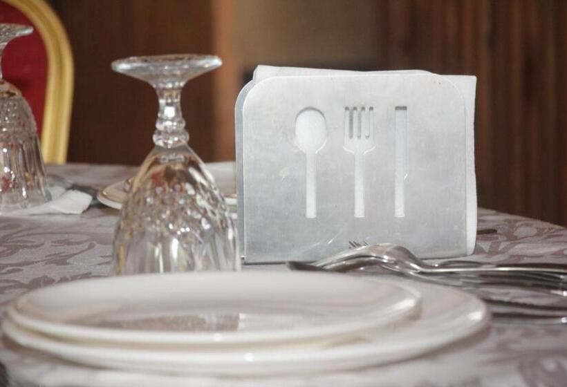 هتل Hôtel Sable D'or