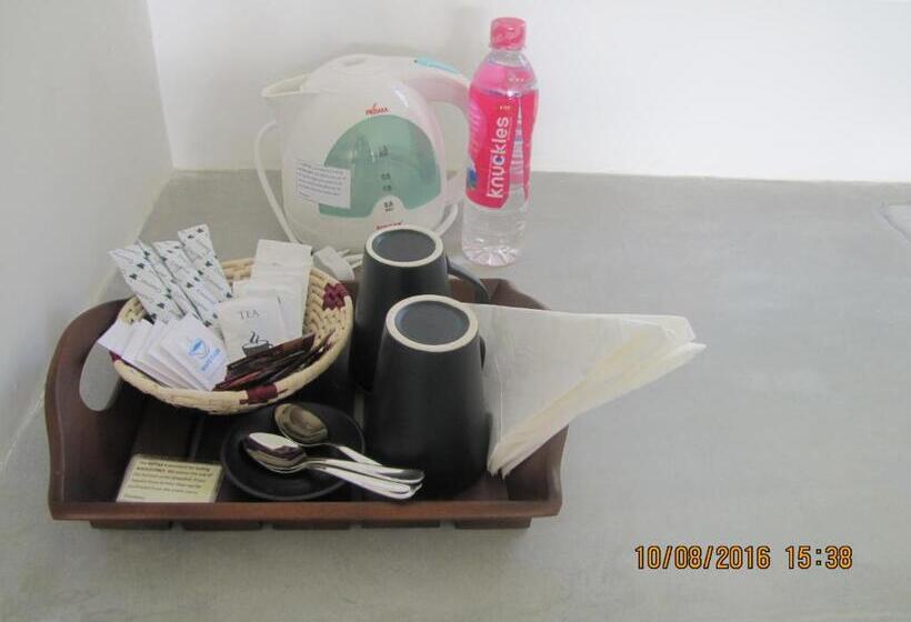 فندق Zee's Garden