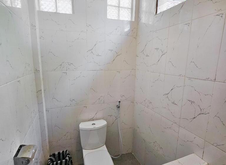 膳宿费 Tipsea Turtle Rooftop Hostel Gili Trawangan