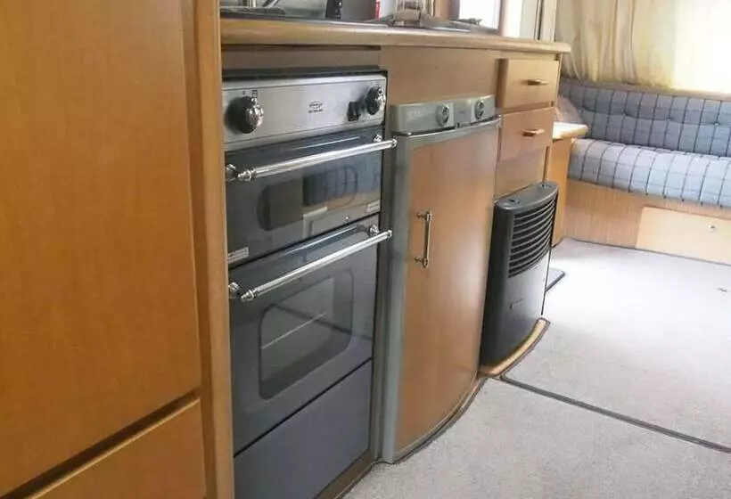 پانسیون Uncle Tom S Cabin At Khaokho