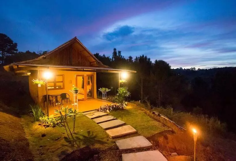 پانسیون Uncle Tom S Cabin At Khaokho