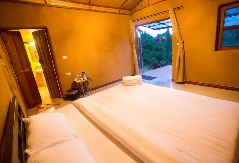 پانسیون Uncle Tom S Cabin At Khaokho