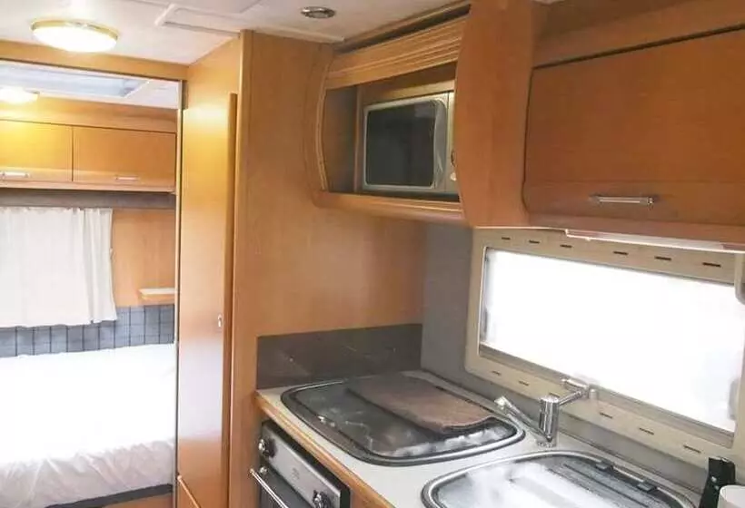 پانسیون Uncle Tom S Cabin At Khaokho