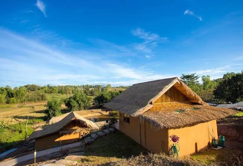 پانسیون Uncle Tom S Cabin At Khaokho