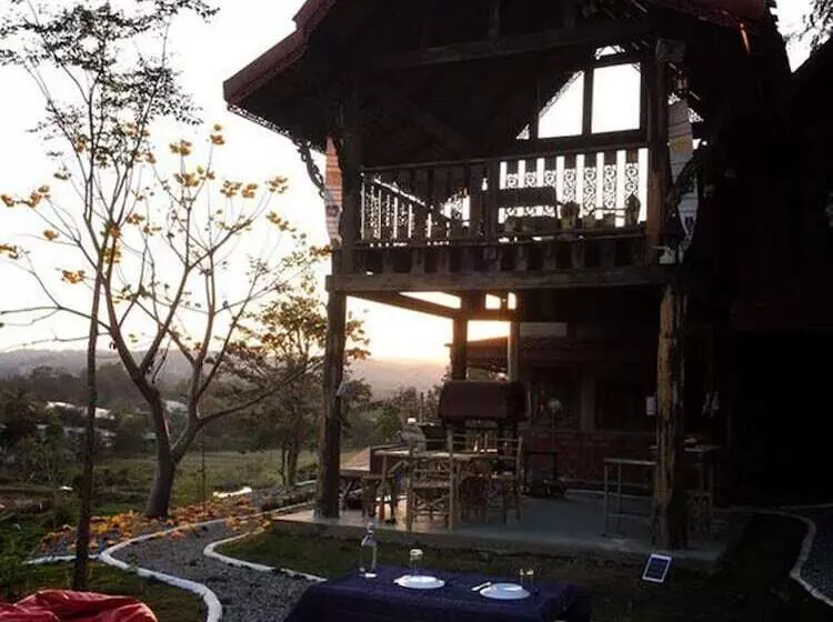 پانسیون Uncle Tom S Cabin At Khaokho