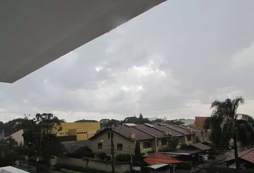 ペンション Villa Tata Suítes Ltda