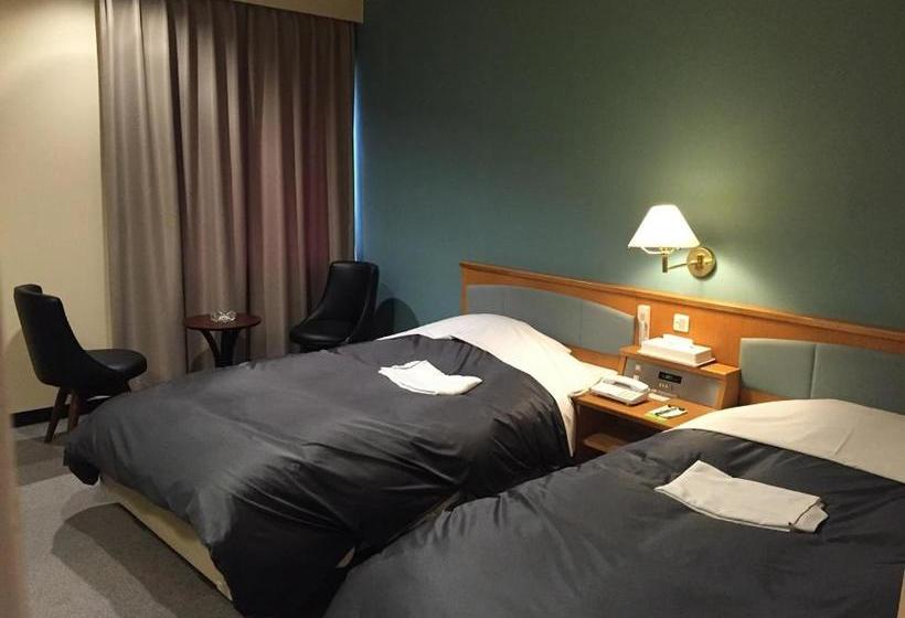 בית מלון כפרי Sunroute Sukagawa