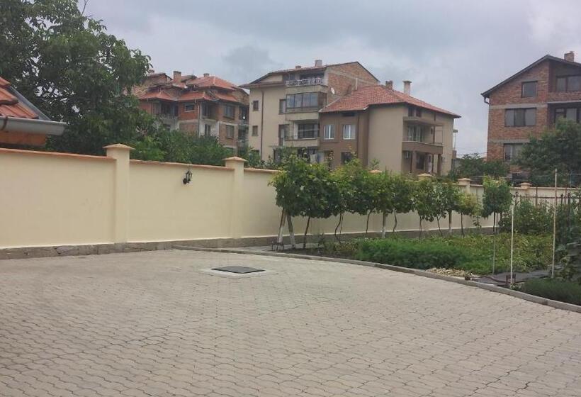 ペンション Guest House Markovi Aheloy