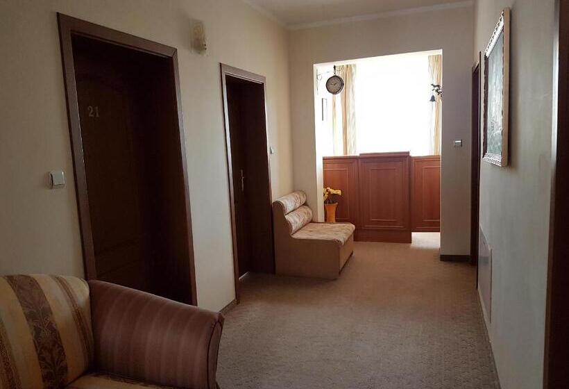 ペンション Guest House Markovi Aheloy