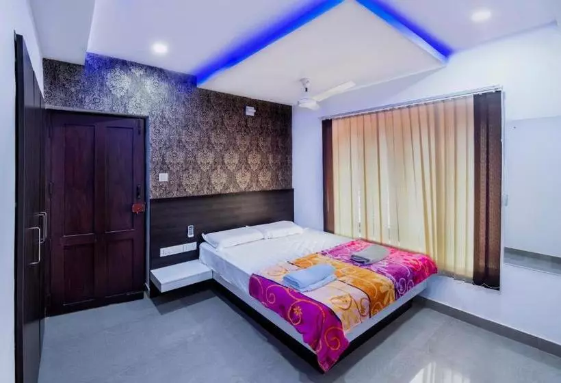 پانسیون Rams Guest House Near Sree Chithra And Rcc