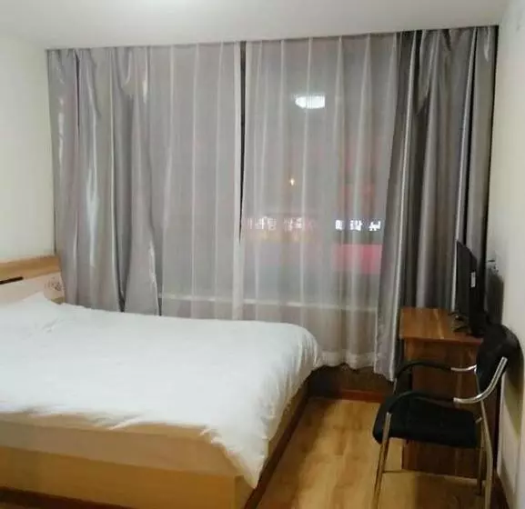 Majatalo Xinming Fashion