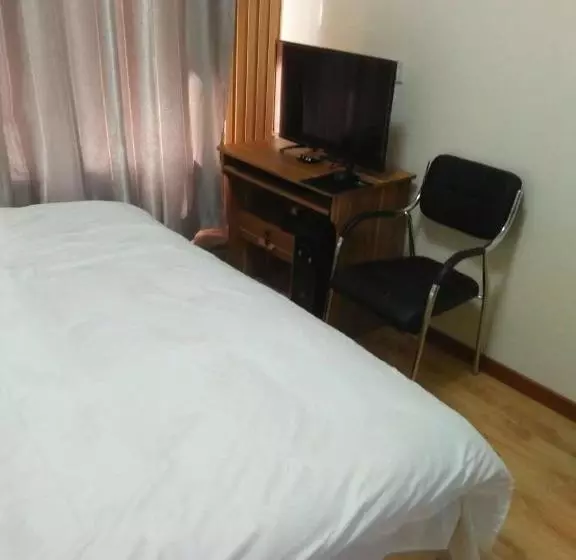 Majatalo Xinming Fashion