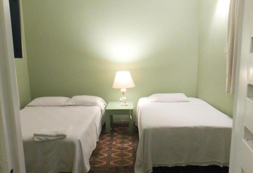 پانسیون Casamarilla