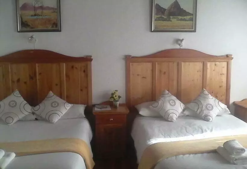 ペンション Ebenezer Guesthouse