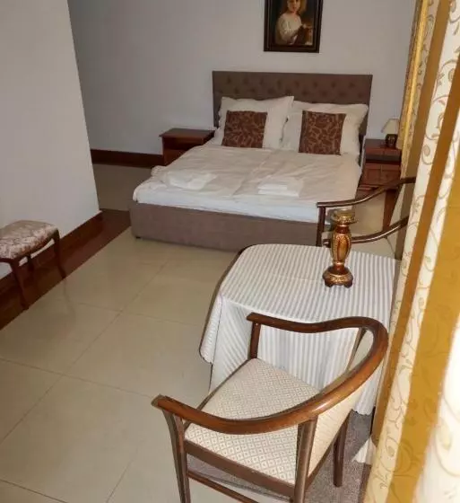 Majatalo Penzion Vegas