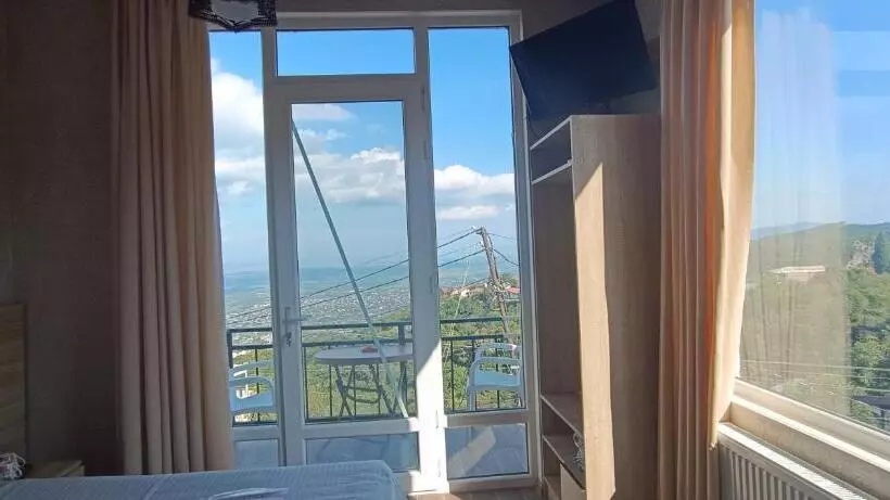 پانسیون Guest House Alazani Valley
