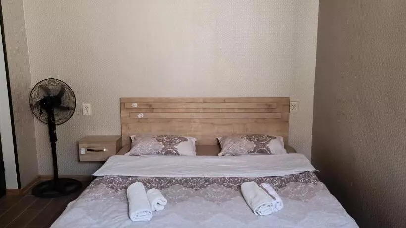 پانسیون Guest House Alazani Valley