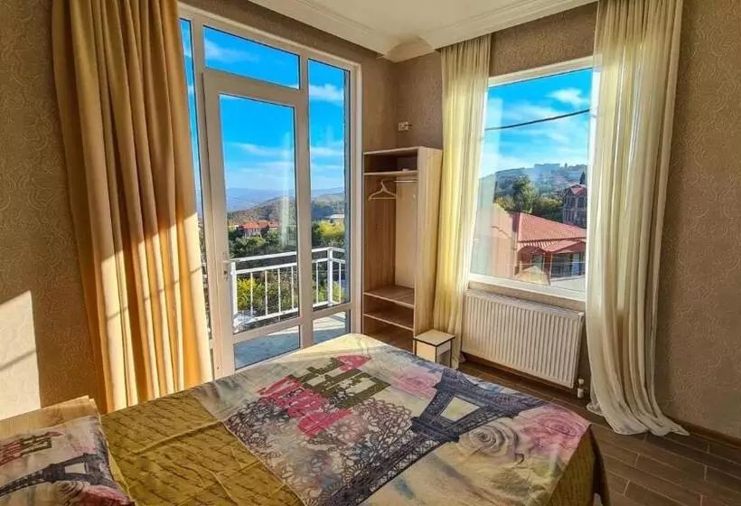 پانسیون Guest House Alazani Valley