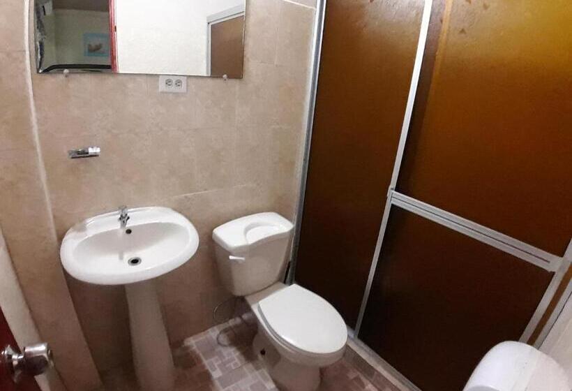 Pension Oceans Hostal