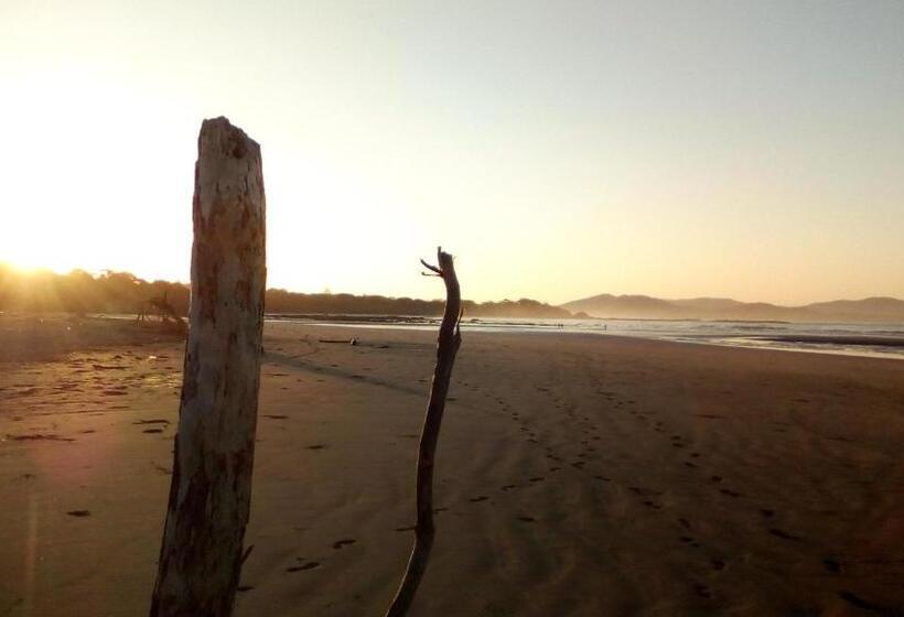 Pension Oceans Hostal