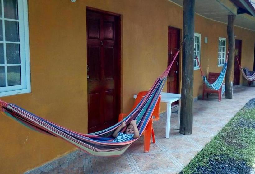 Pension Oceans Hostal