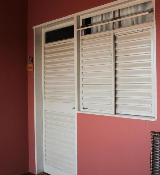 פנסיון Piccola Pousada