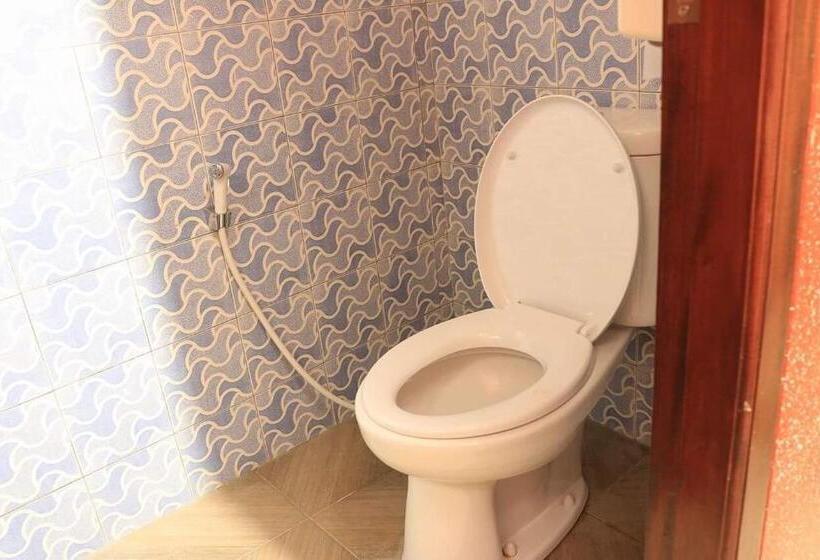 膳宿费 Reynold Artha Guest House