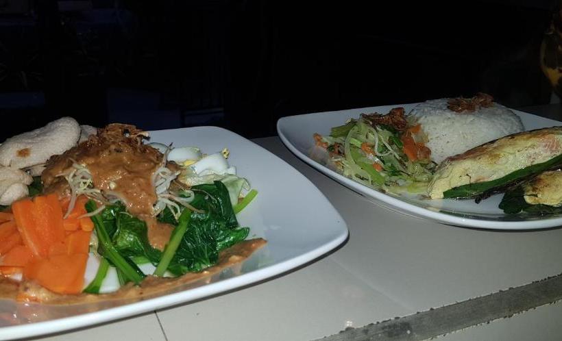 膳宿费 Reynold Artha Guest House