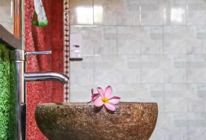 Majatalo Reynold Artha Guest House