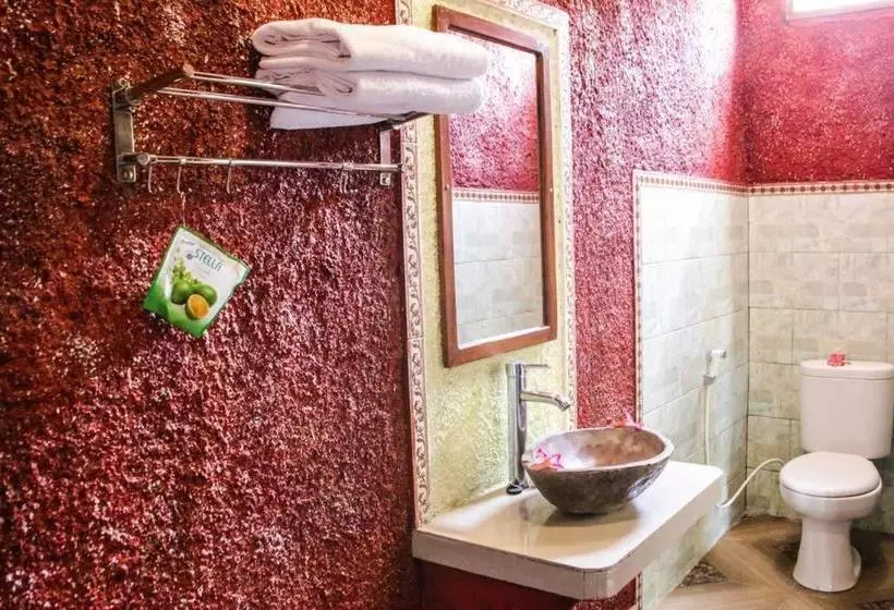 Majatalo Reynold Artha Guest House