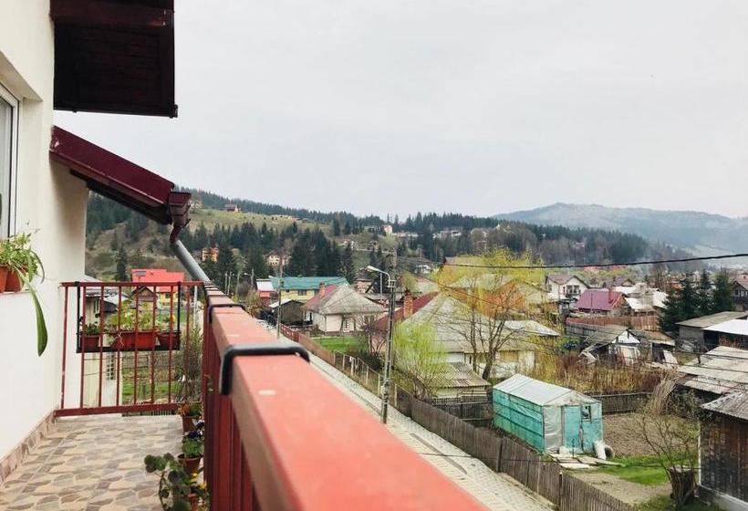 پانسیون Casa Emilia