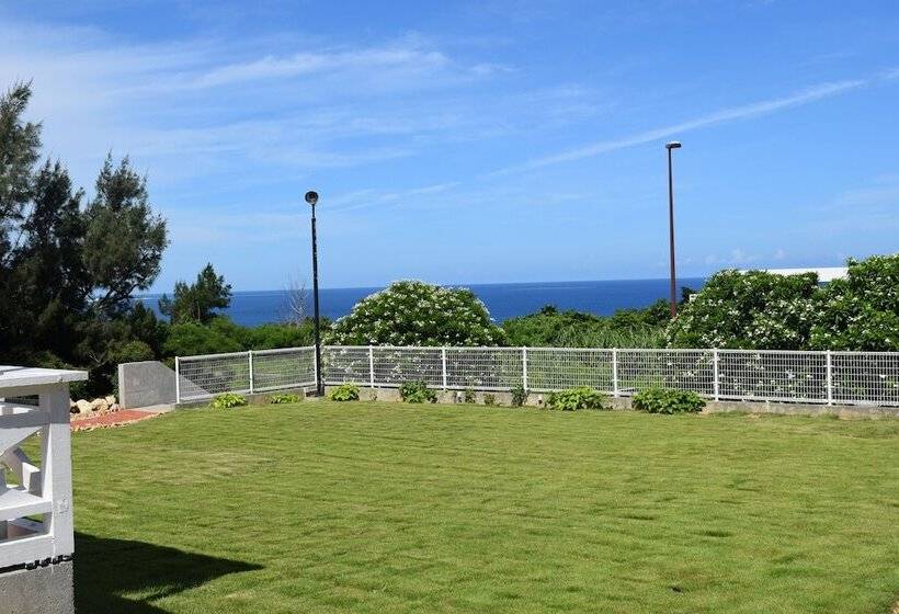 膳宿费 Chura Umi Coral Cabin