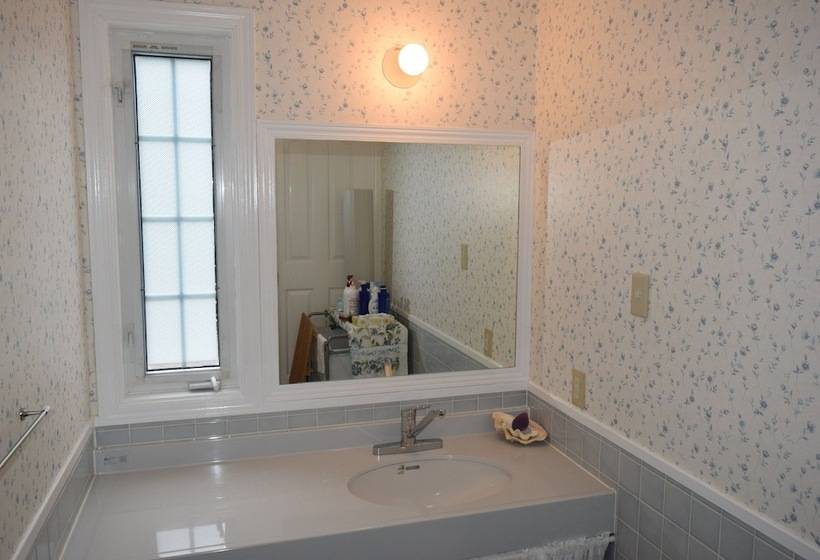 膳宿费 Chura Umi Coral Cabin