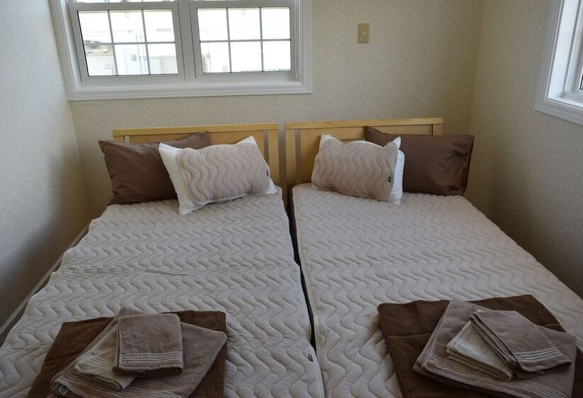 膳宿费 Chura Umi Coral Cabin