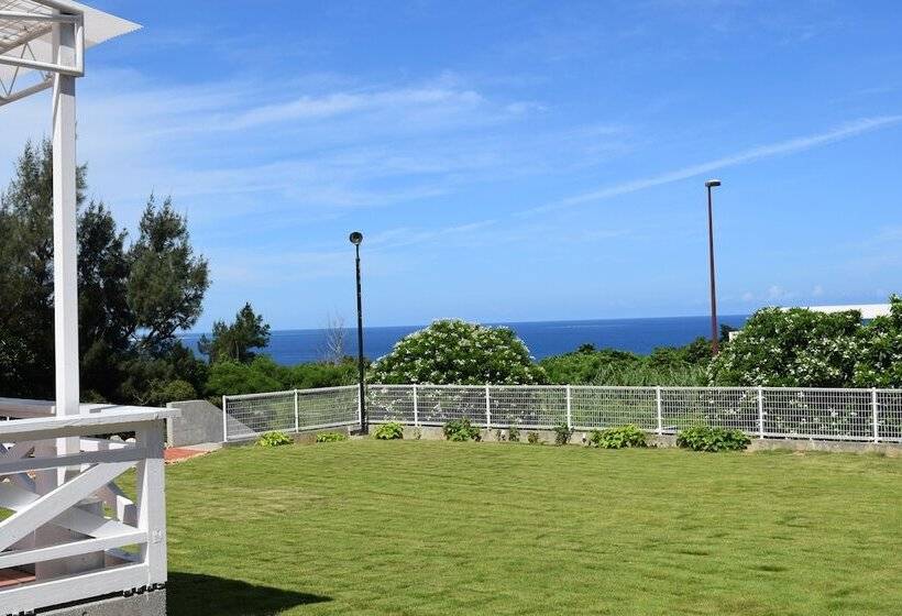 膳宿费 Chura Umi Coral Cabin