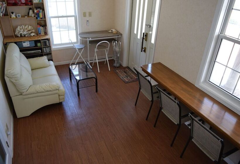 膳宿费 Chura Umi Coral Cabin