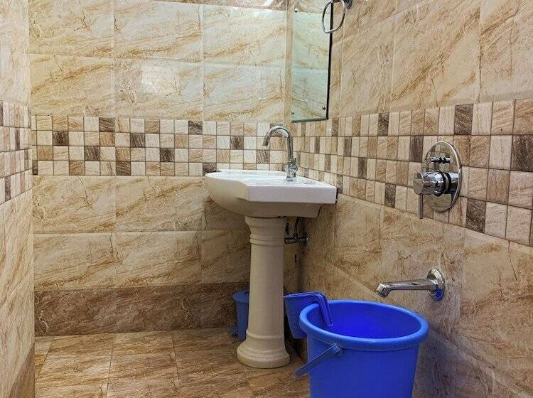 پانسیون Gadh Ganesh Homestay