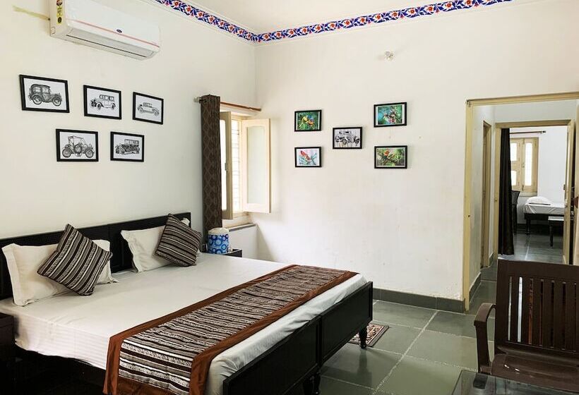 پانسیون Gadh Ganesh Homestay