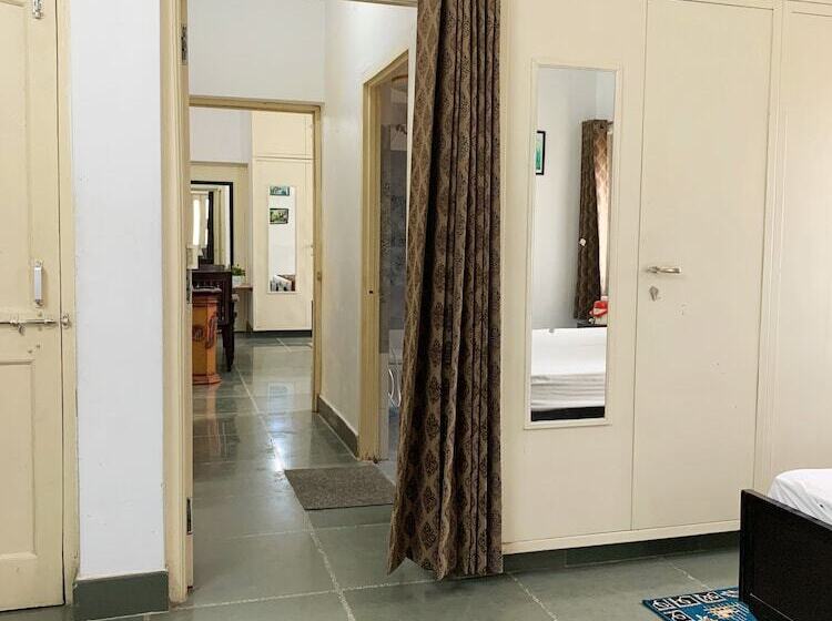 پانسیون Gadh Ganesh Homestay