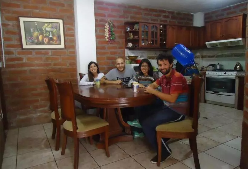 Majatalo Hostal Viajero's