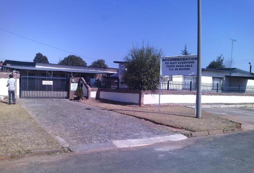 膳宿费 Pat's Place