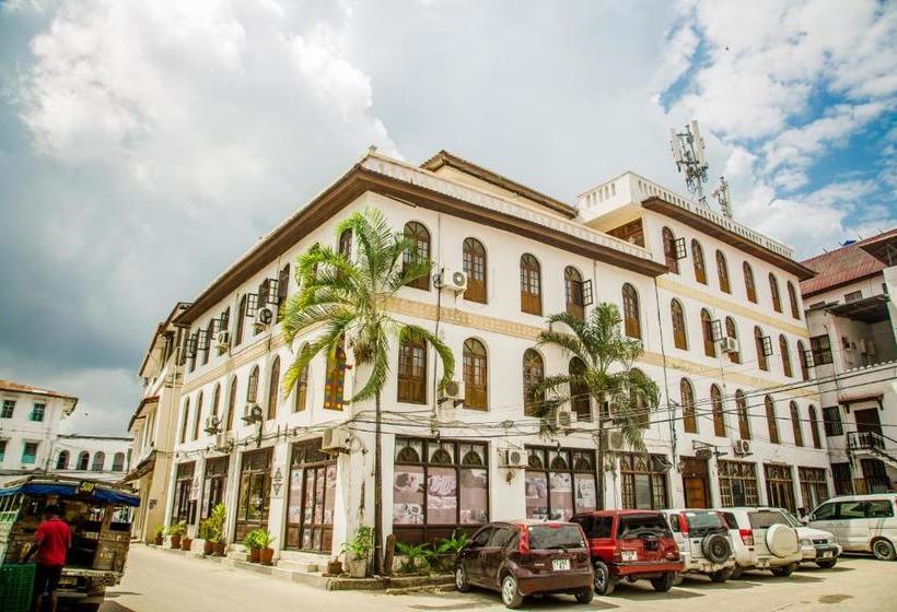 هاستل Abuso Inn