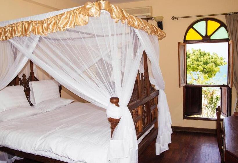 هاستل Abuso Inn