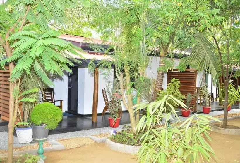 Majatalo Livinginn Polonnaruwa