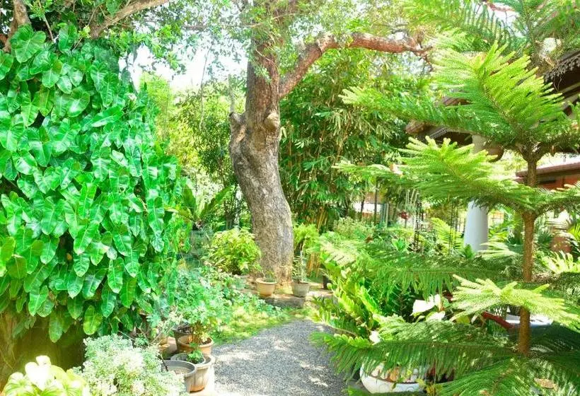 Majatalo Livinginn Polonnaruwa