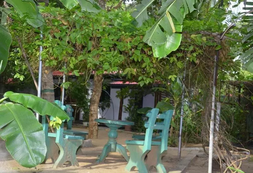 Majatalo Livinginn Polonnaruwa