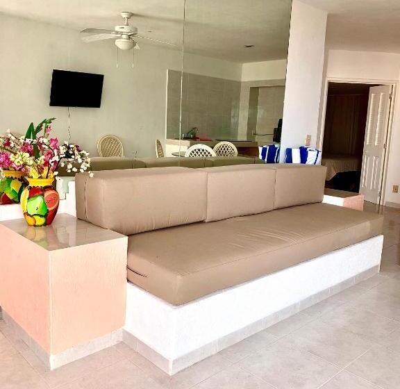 Enna Inn Ixtapa Departamentos Vista Al Mar